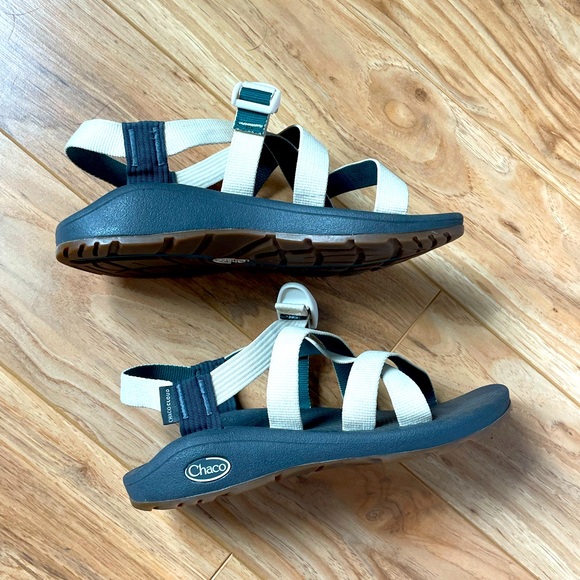 Chaco Women’s Sandals - Picture 4 of 9